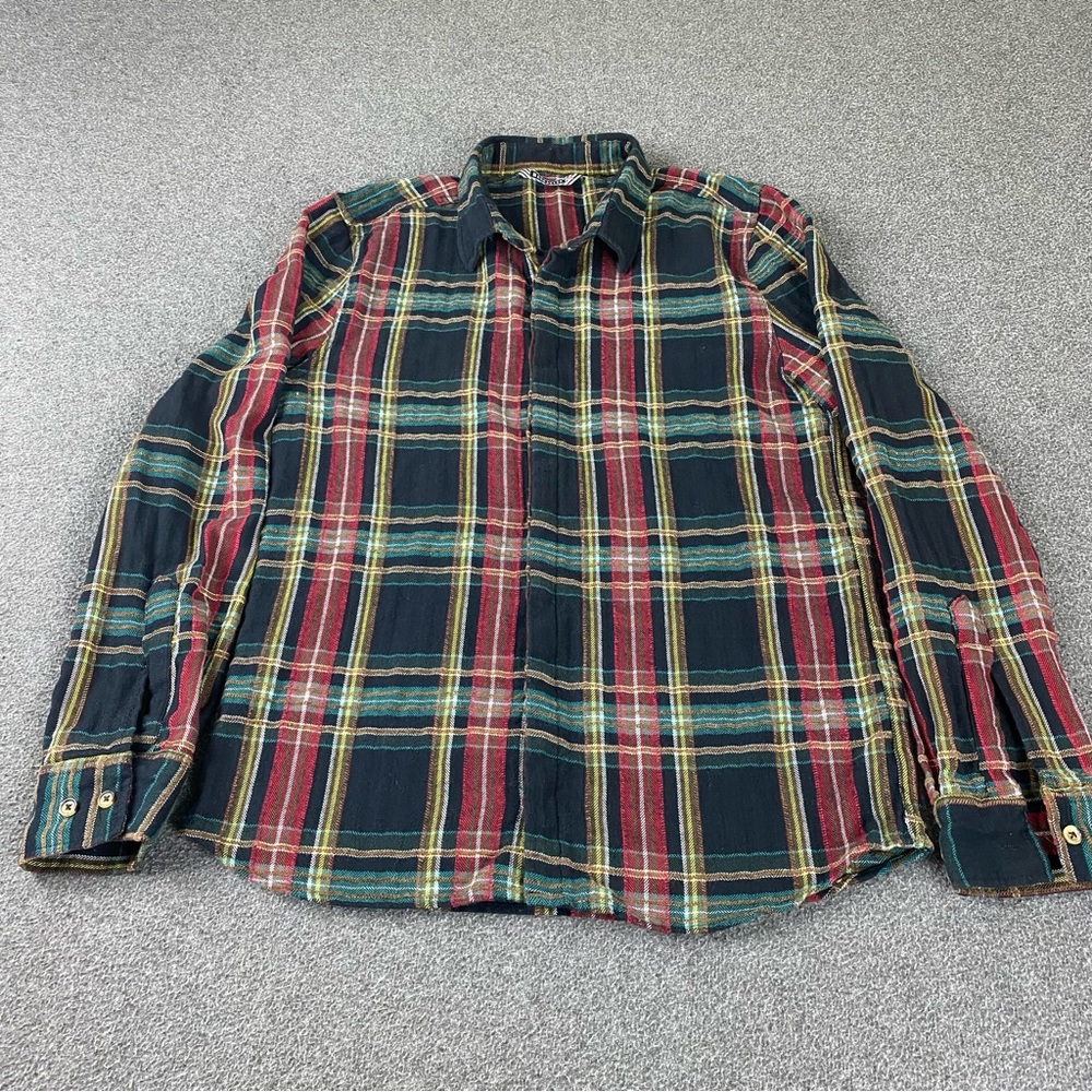 Marrakech Textured Plaid Flannel Button Up Long sleeves Shirt Men’s Size Medium